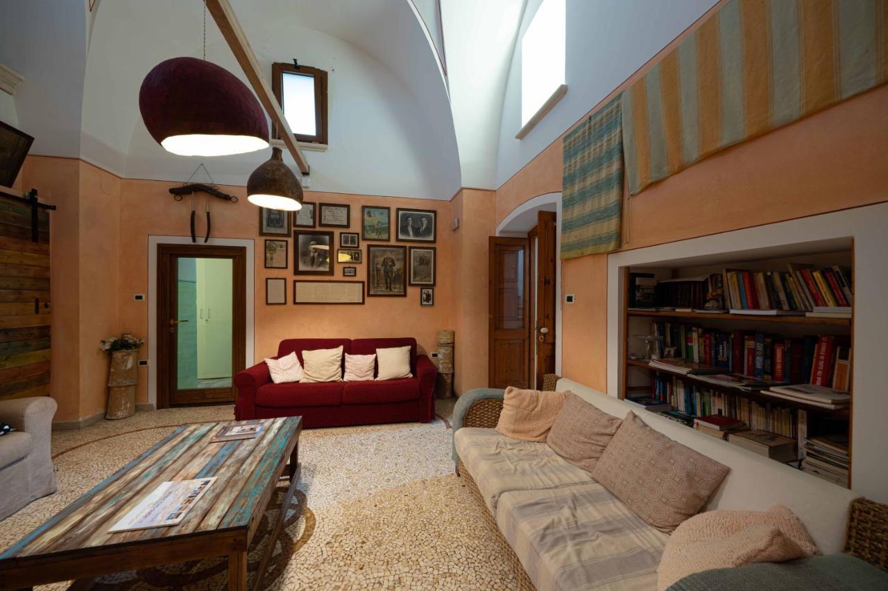 B&B Palazzo La Traja Gagliano del Capo Luaran gambar