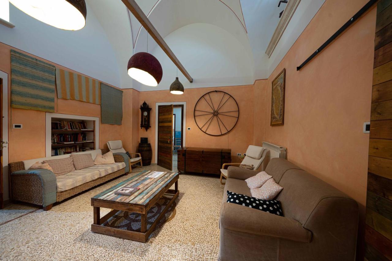 B&B Palazzo La Traja Gagliano del Capo Luaran gambar